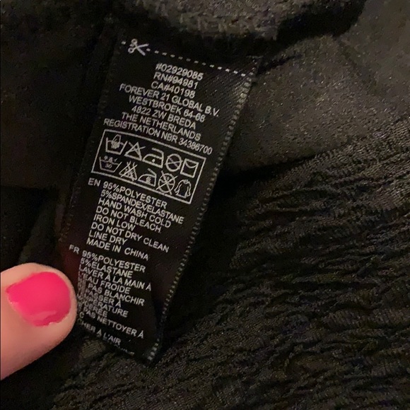 Dress - Picture 4 of 4